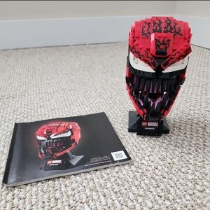 LEGO 76199 Marvel Carnage Helmet